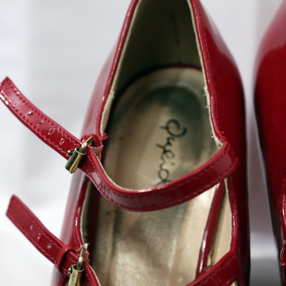 Red Wedge Qupid Heels - Picture 3 of 5
